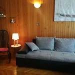 Family House Kamelija Fažana