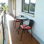 Family House Kamelija